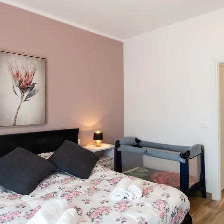 Casa Emy Апартаменти